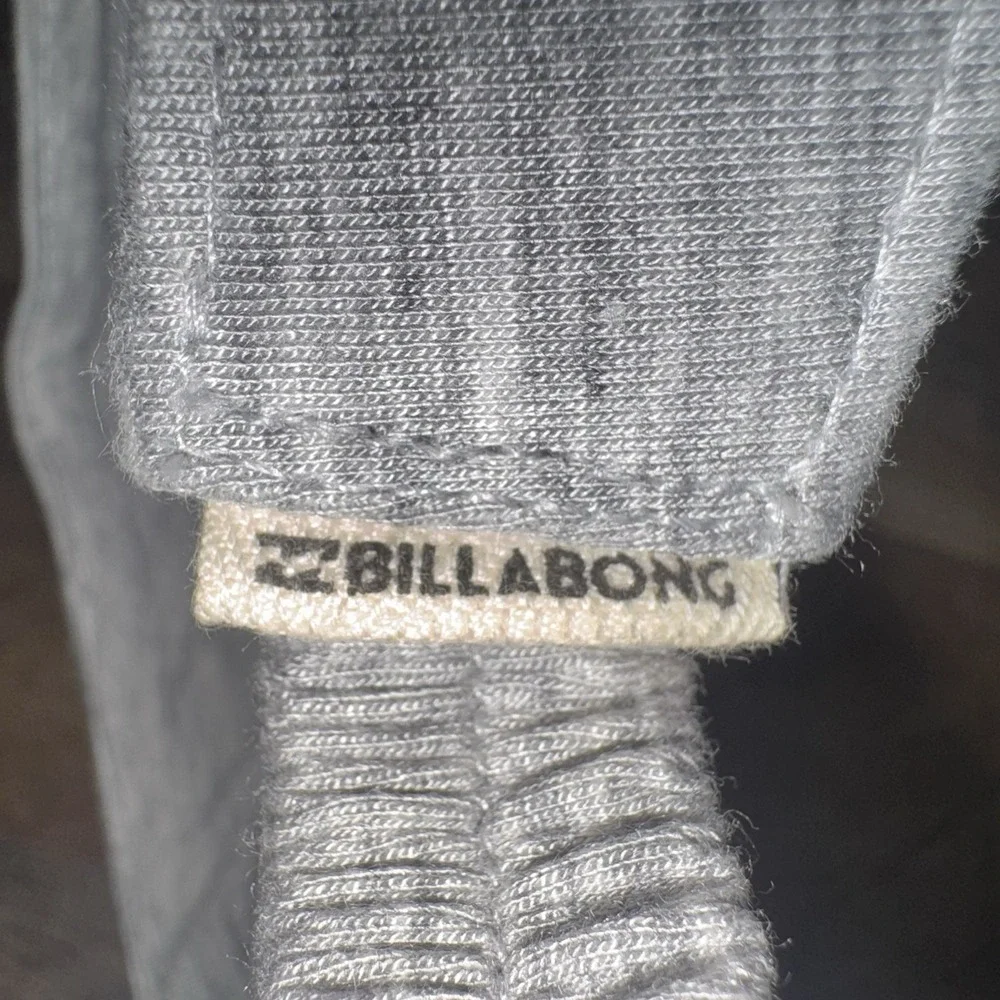 Billabong Gray And White Visor Elastic Strap Back